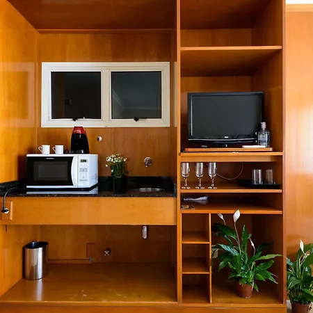 Pineapples Bpremium - Excelentes Suites-2